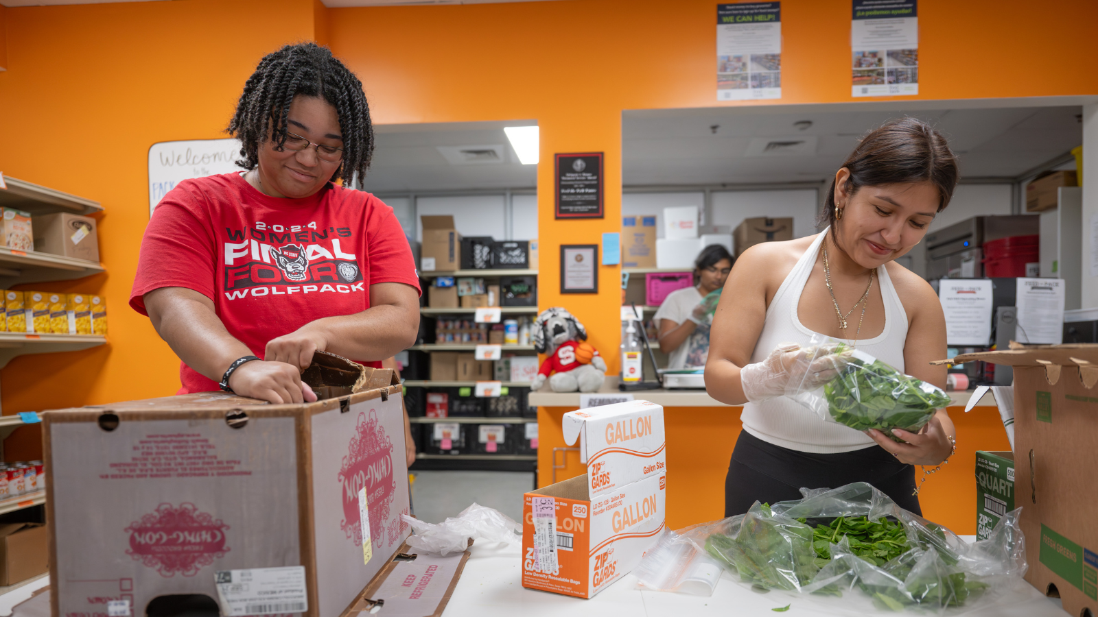 students working at food pantry